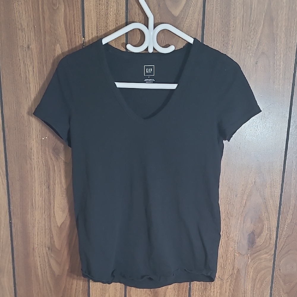 GAP Women's Classic Black Short Sleeve Tee